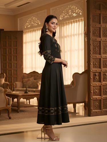 Image of Yash Gallery Women's Cotton Relaxed Fit Anarkali Kurta