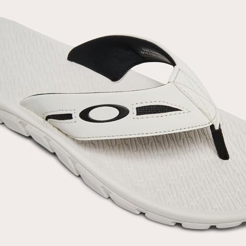 Image of Oakley Men's Operative 2.0 Sandals