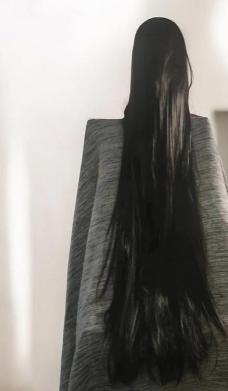 Perruque lisse noire frange 40 pouces pour vos soirées et grands événements
