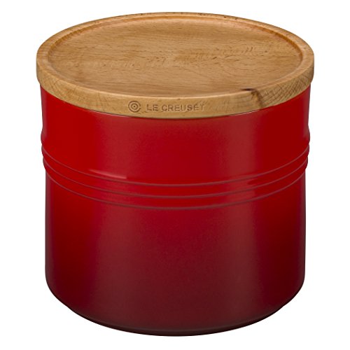 Le Creuset Stoneware Canister with Wood Lid, 1.5 qt. (5.5