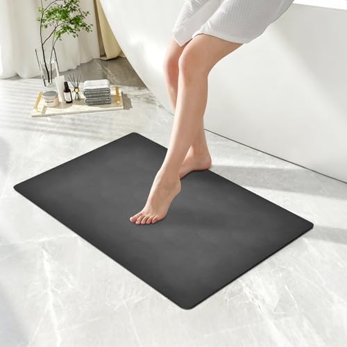 KitchenRaku Alfombrilla de baño antideslizante de 43 x 80 cm, de secado rápido y absorbente, fina y lavable, para ducha y inodoro, color gris oscuro
