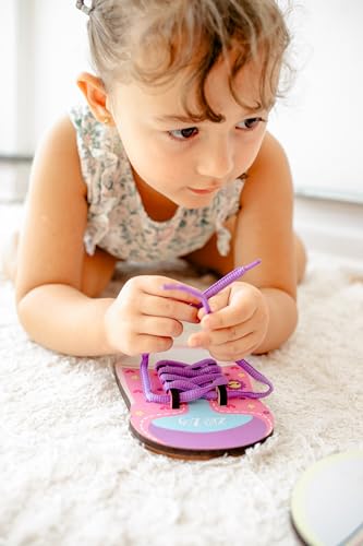 Brinquedo Pedagógico Tenis Madeira Primeiros Laços Brincadeira de Criança
