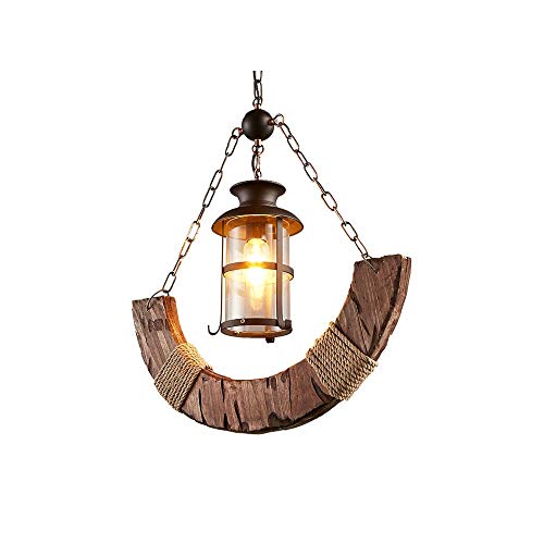 Lustre de restaurant en fer forgé pour remplacer un éclairage trop moderne