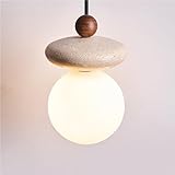 Installation et entretien sans effort : l'installation de votre nouvelle suspension est un jeu d'enfant, vous permettant de profiter de sa beauté sans tracas. Conçue for un entretien facile, cette lampe vous permet de profiter de votre espace plutôt que de vous soucier de l'entretien.