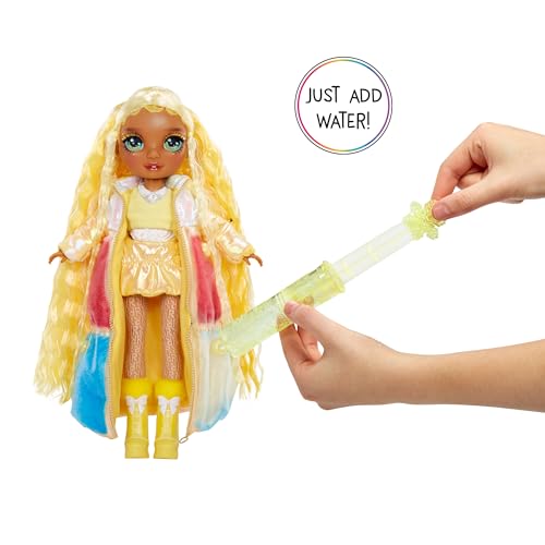 Rainbow High Winter Wonderland Sunny - Yellow 11” Fashion Doll with Magic Snow Hidden in Fashion That Puffs Up with Water, and Snowman Kit, Great Gift for Kids 4-12 Years Old
