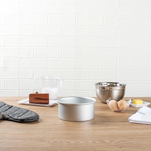 Restaurantware-Met Lux 6 x 3 Inch Straight-Sided Baking Tin, 1 Round Cake Pan - Oven-Ready, Freezable, Anodized Aluminum Round Baking Pan, Greaseproof, for Layer Birthday Cake by Restaurantware - Image 9