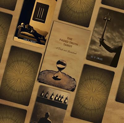 The Faded Truth Tarot�i�t�F�C�f�b�h�E�g�D���[�X�E�^���b�g�j�b���K�i �^���b�g�J�[�h 79�� �p��� ���B���e�[�W�� �肢�p