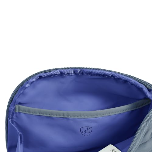 Image of Travelon Anti-Theft Roam Compact Sling