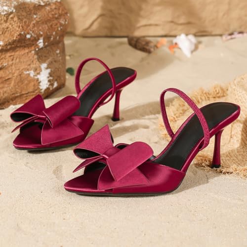 Sandales en satin bout pointu à talon kitten pour mariage et soirée