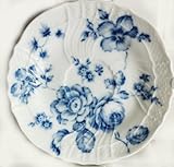 richard ginori piatti antico doccia La collezione “Rose Blu” di Richard Ginori trae ispirazione dai tralci di rosa di Arthur Sanderson, della seconda metà del ‘800, e nasce nel 1975. La collezione è contraddistinta da rose e piccoli fiori alternati a sottili tralci in blu di cobalto. Ideale per la quotidianità, regala un’allure country chic a qualsiasi occasione.