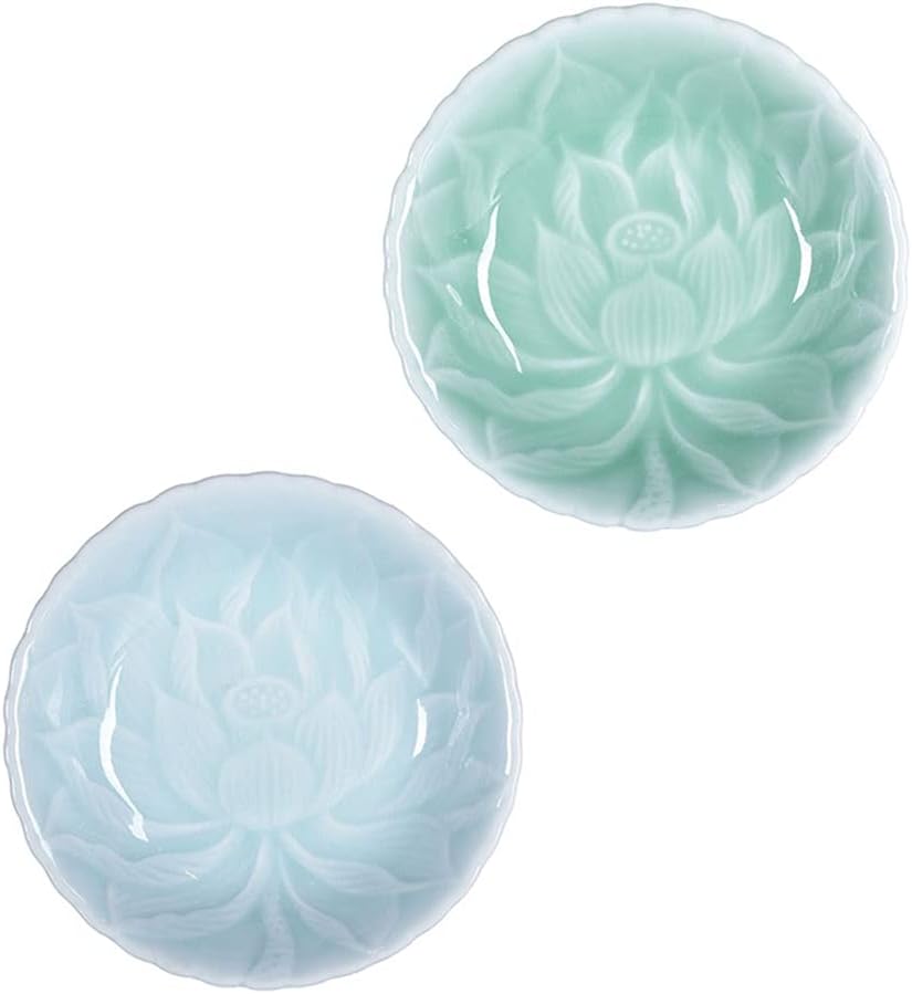 Sauce Dipping Bowls A Pack of 2 Ceramic Sauce Dish Lotus Shape Sauce Dishes Plates Serving Dipping Bowls for Sushi Appetizer Snack Seasoning Dishes Small Pinch Bowls for Kitchen Prep