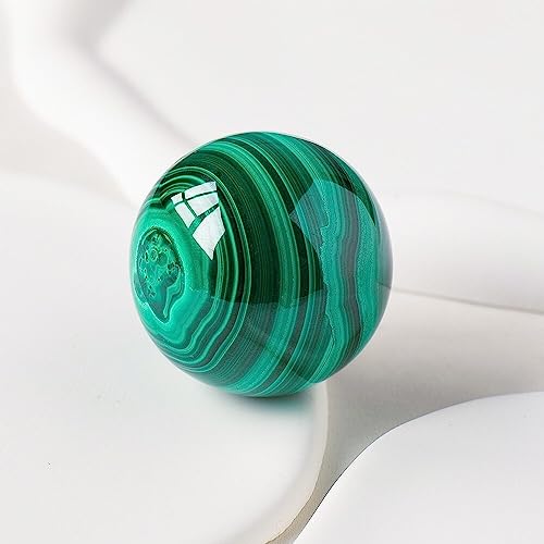 Malachite authentique en forme de globe poli, cristal de collection premium