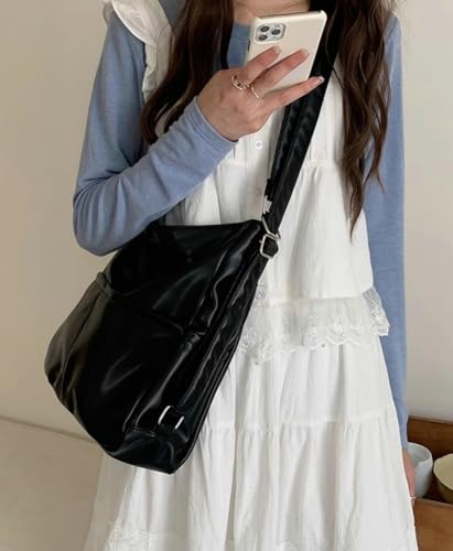 Women PU Leather Crossbody Bag Versatile Large Hobo Handbag Commuting Tote Purse Solid Backpack2