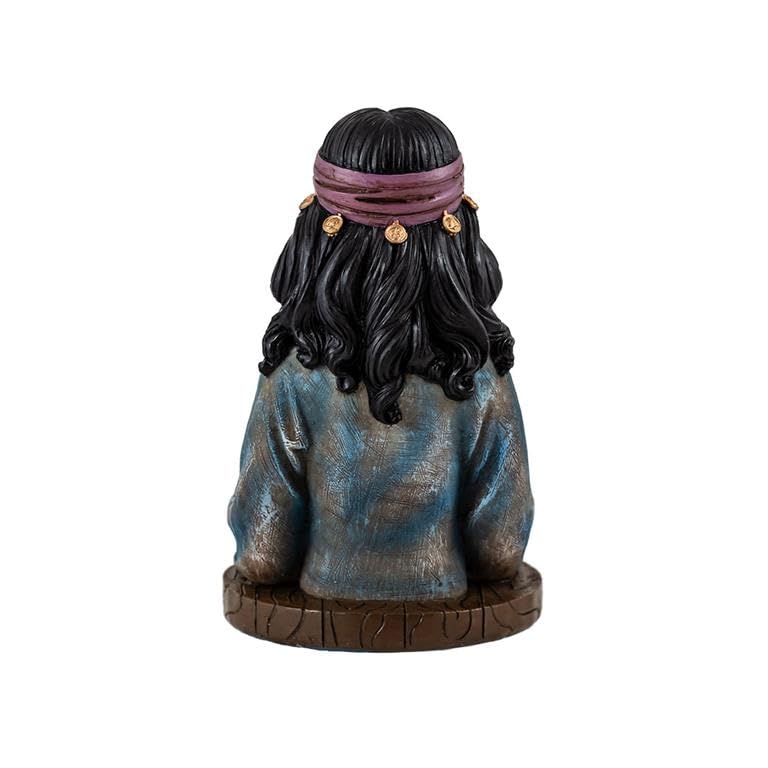 Busto de una Gitana con Bola de Resina Pintada a Mano 10x10x16 cm