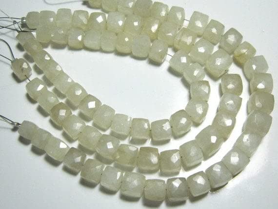 Rubis blanc AA authentique 6-7mm pour des bijoux d'exception