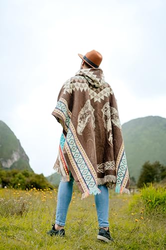 Image of Wool Poncho Men - Handmade Alpaca PONCHO - Mexican Poncho Style - Cowboy Ponchos for Men - Alpaca Ponchos.