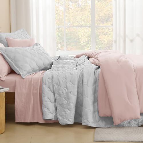 Image of Litanika Oversized King Quilt Bedding Set, 128x120 Inch Super King Light Grey Comforter Bedspreads Lightweight Bed Coverlets Boho Bedding Cover Decor All Season,3 Pieces (1 Quilt, 2 Pillowcases)