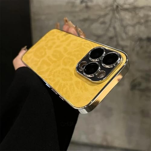 Coque de luxe léopard iPhone 15 Pro Max jaune aux finitions haute couture