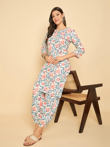 Image of SheWill Women Cotton Blend Floral Printed Straight Kurta with Mandarin Collar, Button Detailing, and 3 /4th Sleeves Paired with Matching Printed Pants