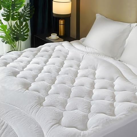 Ivellow Pillow Top Mattress Topper King for Back Pain Extra Thick Velvet Plush Mattress Pad for King Size Bed Ultra Soft Fluffy Mattress Cover with 8-21" Deep Pocket Noiseless Down Alternative Fill Cover