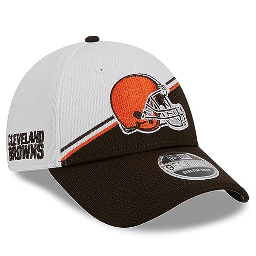 New Era Mens White/Brown Cleveland Browns 2023 Sideline 9FORTY Adjustable Hat