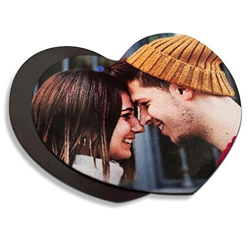 LolaPix Imán Nevera Personalizado con Foto/diseño/Frases. Imán Flexible de plástico. Regalos Personalizados con Foto. Varios Formas a Elegir. Packs de 1, 3 y 6 Unidades. Corazón | Ya disponible en tu tienda friki favorita! En mundofriki.es!