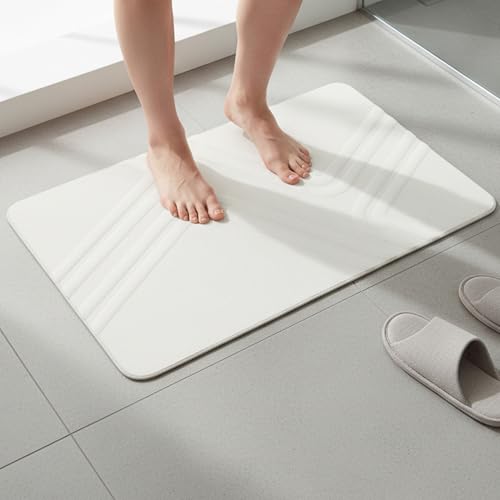 Amazon Basics – Diatomite Stone Bath Mat | 60 L × 39 W × 0.9 H cm | Engraved Lines Design | White | Fast Drying, Super Absorbent | Anti-Slip Base | Includes Sandpaper