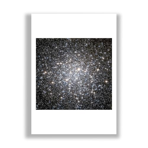 Impression Hubble NGC 6723 - Affiche d'art mate extra large Spiffing Prints