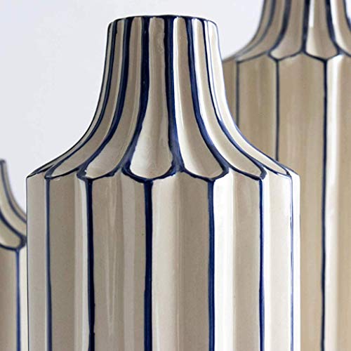 Vase en céramique stable pour valoriser vos bouquets sans risquer la chute