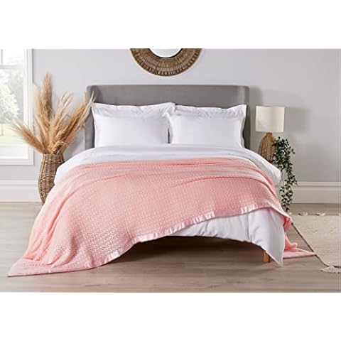 Diana Cowpe Pink Cellular Blanket Single Bed / Adult Size Cellular Blanket Large | Cellular Blanket with Satin Trim | Single Bed Blanket 180 x 230cm (Pink) Cover