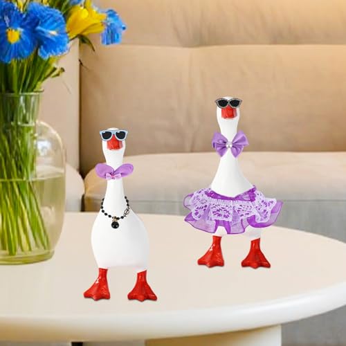 Lyreh 30pcs Desk Goose Decor Accessories, Includes Sunglasses Wings Crowns Scarves Headbands Camera & Pearl Necklaces with Adhesive Dots for 7in/17.78cm Mini Magnetic Desk Goose Statue Outfit Set