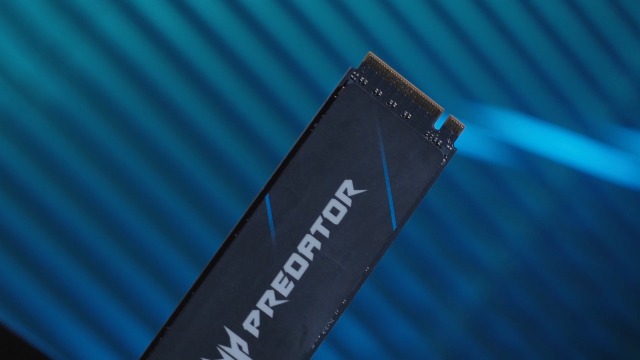 Amazon | Acer Predator GM9000 1TB SSD Gen5×4 超高速(最大読み取り