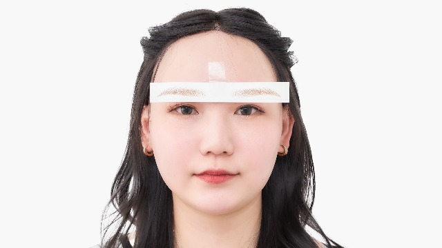 Amazon.co.jp: [医療用ウィッグ専門店開発] リネアストリア 眉毛アート