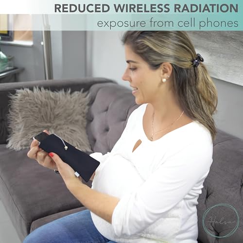 Image of Halsa EMF Cell Phone Sleeve, High-Shield EMF Blocking Pouch, Signal Blocking Anti-EMP Radiation Bag for Digital Privacy Protection, Fits Most Phones, (4x8 Inch) Grey