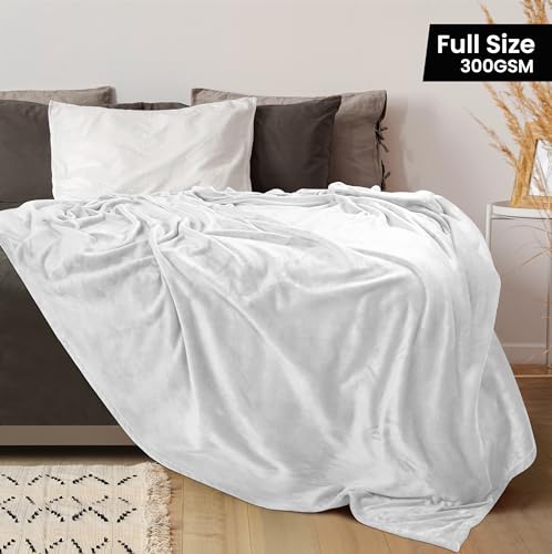 Image of Utopia Bedding Fleece Blanket Full Size White 300GSM Luxury Fuzzy Soft Anti-Static Microfiber Bed Blanket (90x84 Inch)