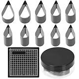 ❣ Matériel premium: Les matrices de coupe en cuir sont fabriquées en acier au carbone de haute qualité et ont subi un traitement spécial, présentant une dureté élevée et une forte ténacité. Cela garantit qu'il n'est pas sujette à la déformation ou à l'usure lors d'une utilisation répétée. Le bord de poinçonnage reste en tout temps tranchant, lui permettant de pénétrer facilement le cuir et de maintenir l'intégrité et l'esthétique du motif.