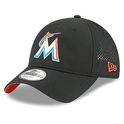 New Era Miami Marlins Perforated Pivot 9TWENTY Black Adjustable Hat