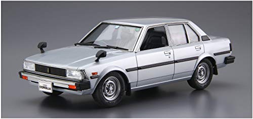 Aoshima 1/24 No.71 Toyota E71 / 70 Corolla Sedan GT / DX 1979