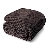 Polyvalent : Que ce soit à l'intérieur ou à l'extérieur, cette couverture en polaire duveteuse peut être un efficace bouclier pour vous garder au chaud et confortable. De plus, elle peut également être utilisée comme une belle couverture en velours ou un doux drap de lit pour la décoration intérieure