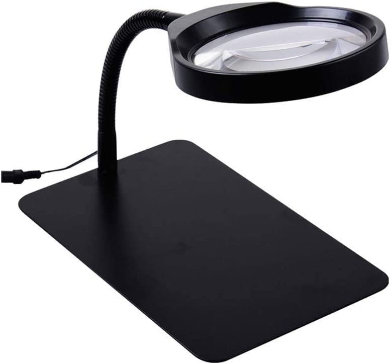 Lampe de bureau pour lire sans fatigue et construire des modeles