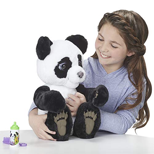 Figura Plum, a Filhote de Panda Curiosa - Hasbro, Furreal, Preto/Branco