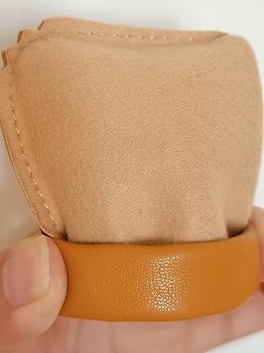 3.3x3.1 Inch PU Leather Squeeze Coin Purse bag Portable Women and Men Earbuds Headphone Storage Pouch4