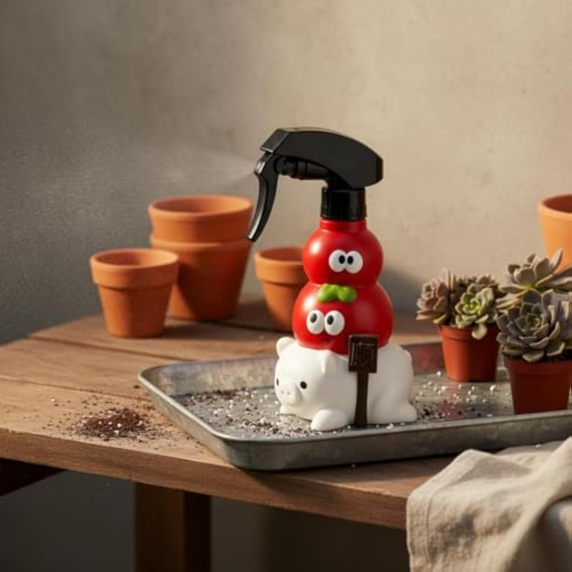 Tabletop Pig-Shaped Decorative Spray Bottle