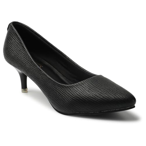 Image of Iconics Women's Textured Pointed Toe Kitten Heel Pump