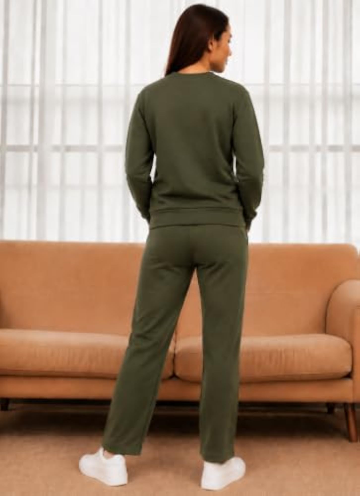 Women's Fleece Tracksuit with Round Neck Sweatshirt & Track Pants