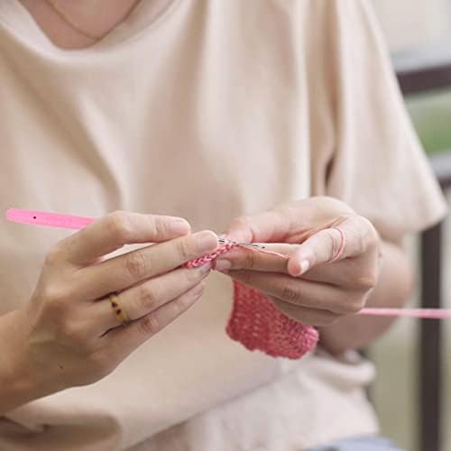 Eotvkof Small Size Lace Ergonomic Crochet Hooks Set 0.6mm-2.75mm Soft Grip Handle Crochets