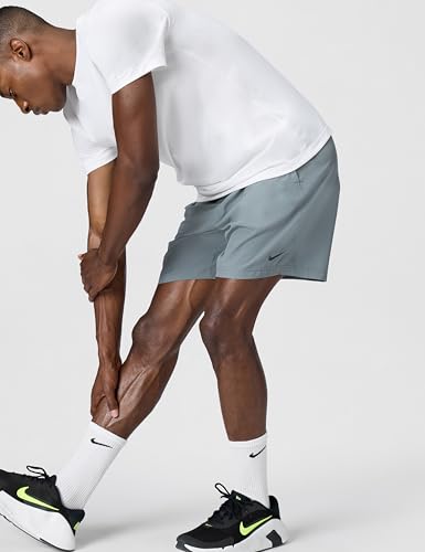 Image of Nike Men's Form Dri-FIT 7 inch Workout Shorts; Unlined Training Shorts