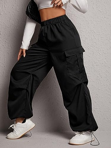 WDIRARA Women's Cargo Pants Flap Pockets Baggy Side Drawstring Adjustable Elastic High Waisted Y2k Street Cargo Pants3