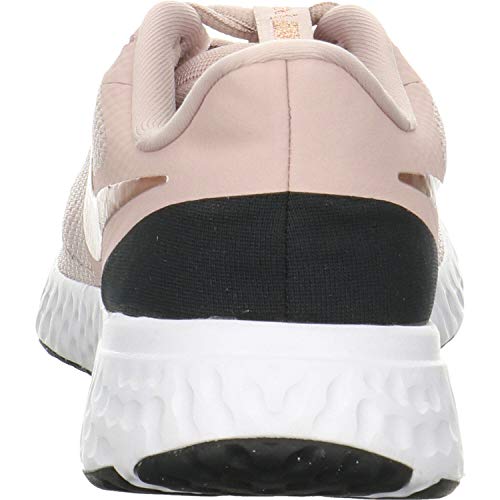 Nike Women's Revolution 5 Running Shoe