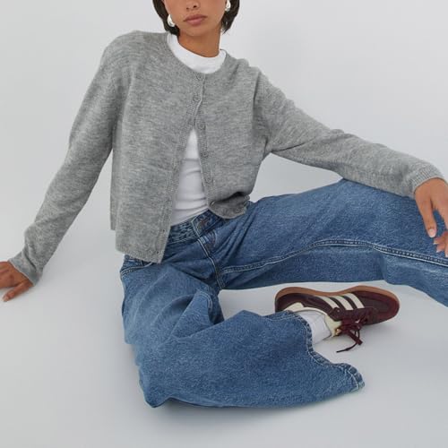 Image of Women Y2k Crop Cardigan Sweater Long Sleeve Button Down Cardigan Vintage Open Front Sweater Cute Knit Pullover Tops